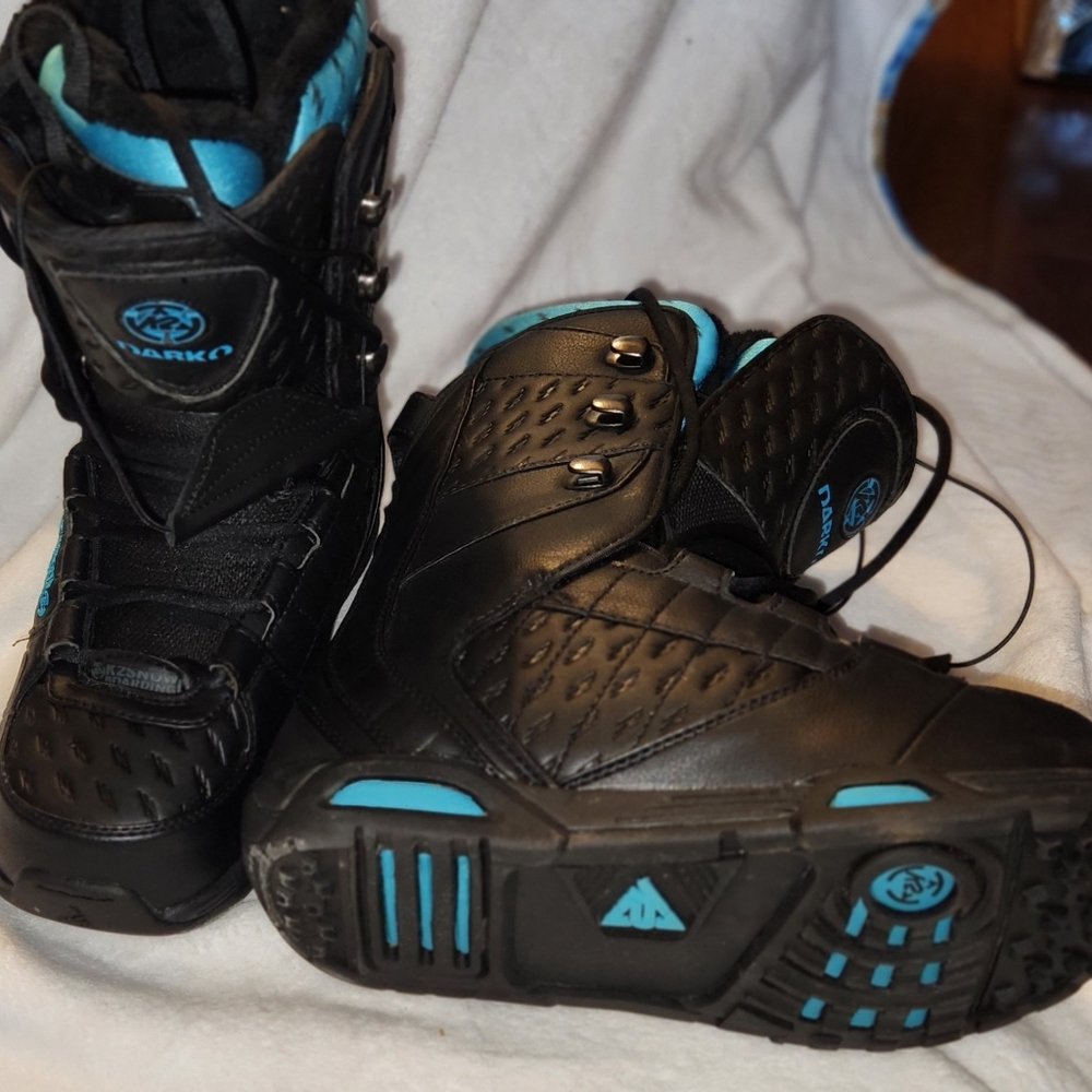 New in box ski boots